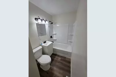 1804 Ave K, Sterling, IL 61081 - Photo 13