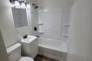 1804 Ave K, Sterling, IL 61081 - Photo 13