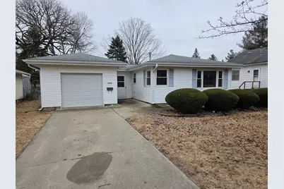 1804 Ave K, Sterling, IL 61081 - Photo 1