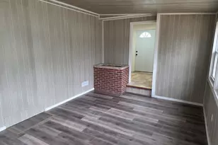 1804 Ave K, Sterling, IL 61081 - Photo 5