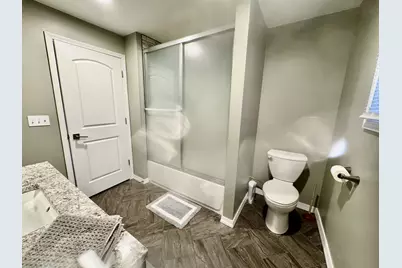 529 Christie Street, Ottawa, IL 61350 - Photo 13