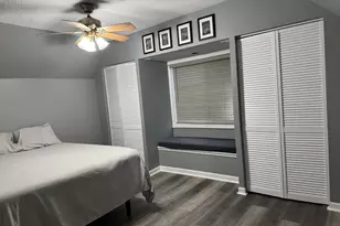 529 Christie St, Ottawa, IL 61350 - Photo 11