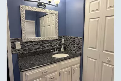 529 Christie Street, Ottawa, IL 61350 - Photo 17