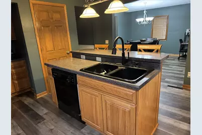 529 Christie Street, Ottawa, IL 61350 - Photo 7