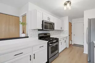 [Address not provided], Crest Hill, IL 60403 - Photo 13