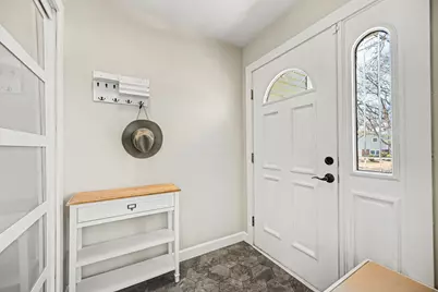 6825 Meadowcrest Drive, Downers Grove, IL 60516 - Photo 3