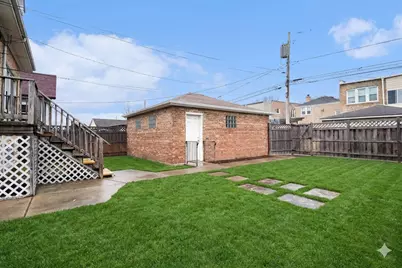 5119 N Menard Avenue, Chicago, IL 60630 - Photo 25