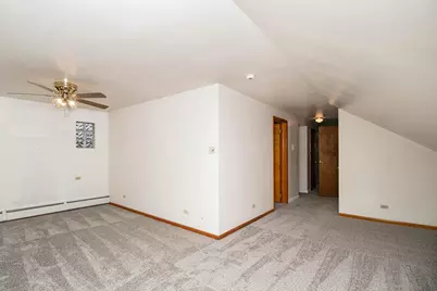 5119 N Menard Avenue, Chicago, IL 60630 - Photo 15