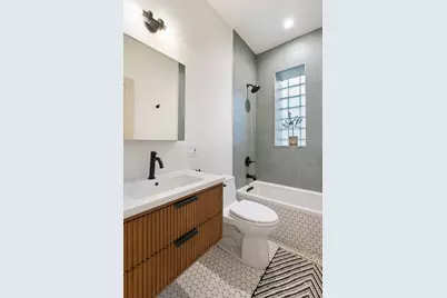 3354 N Whipple Street #1R, Chicago, IL 60618 - Photo 17