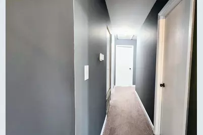 601 Fairbanks Court #V2, Schaumburg, IL 60194 - Photo 7