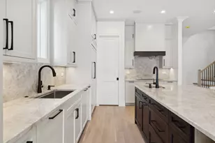 2228 N Southport Ave, Chicago, IL 60614 - Photo 5