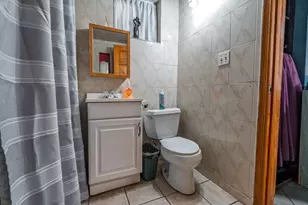 5239 S Troy St, Chicago, IL 60632 - Photo 7