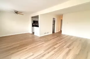 604 Bayview Point, Schaumburg, IL 60194 - Photo 7