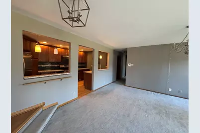 1871 Fox Run Drive #A, Elk Grove Village, IL 60007 - Photo 3