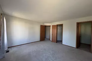 1871 Fox Run Dr, Elk Grove Village, IL 60007 - Photo 27