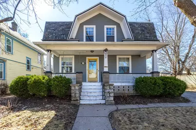 1137 Kirkwood Boulevard, Davenport, IA 52803 - Photo 1