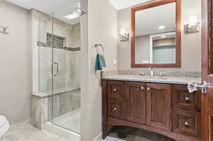 14 Timber Ln, Northbrook, IL 60062 - Photo 25