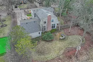 14 Timber Ln, Northbrook, IL 60062 - Photo 25