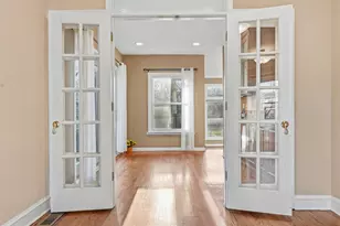 14 Timber Ln, Northbrook, IL 60062 - Photo 7