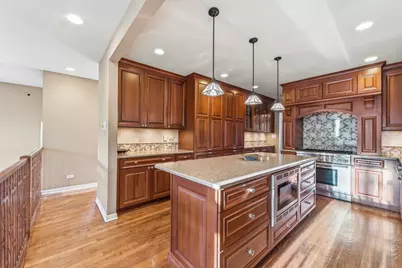 14 Timber Lane, Northbrook, IL 60062 - Photo 11