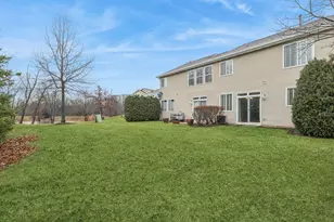 438 N Keswick Ct, Round Lake, IL 60073 - Photo 27