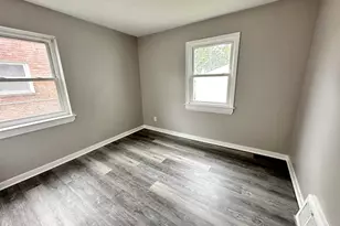 1581 Kenilworth Dr, Calumet City, IL 60409 - Photo 5