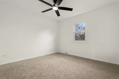 3002 N Maple Tree Lane, Wadsworth, IL 60083 - Photo 15