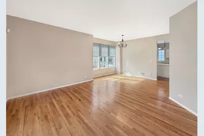 18421 W Springwood Drive, Grayslake, IL 60030 - Photo 7