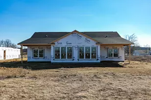 163 Skaloud Ct, East Moline, IL 61244 - Photo 7