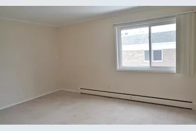 10369 Dearlove Road #2F, Glenview, IL 60025 - Photo 13