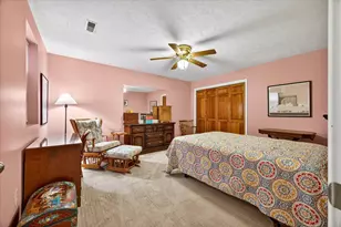 1409 Oakbrook Dr, Bloomington, IL 61704 - Photo 23