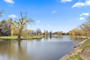 805 Leicester Rd, Elk Grove Village, IL 60007 - Photo 15