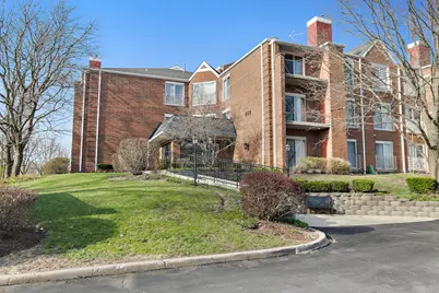 805 Leicester Road #211, Elk Grove Village, IL 60007 - Photo 1