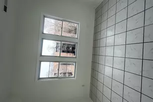 7737 S Kingston Ave, Chicago, IL 60649 - Photo 7