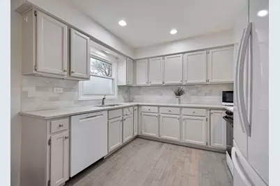 404 Woodward Avenue, Geneva, IL 60134 - Photo 7