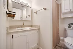 404 Woodward Ave, Geneva, IL 60134 - Photo 17