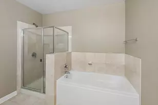 450 E Waterside Dr, Chicago, IL 60601 - Photo 19