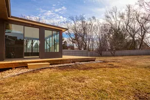 976 Prescott Dr, Rockford, IL 61108 - Photo 25