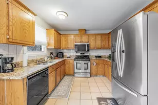 3618 148th St, Midlothian, IL 60445 - Photo 9