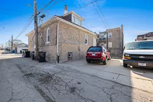 2548 W 57th St, Chicago, IL 60629 - Photo 25