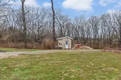 20100 Diamond Springs Road, Shattuc, IL 62231 - Photo 5