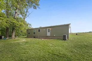 20100 Diamond Springs Rd, Shattuc, IL 62231 - Photo 7