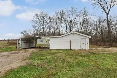 20100 Diamond Springs Road, Shattuc, IL 62231 - Photo 3