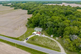20100 Diamond Springs Rd, Shattuc, IL 62231 - Photo 39