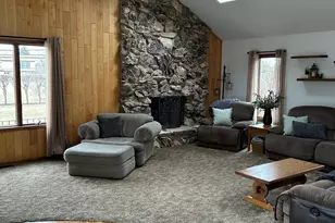 16 Robert Ave, Prospect Heights, IL 60070 - Photo 13