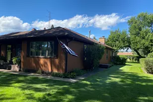 16 Robert Ave, Prospect Heights, IL 60070 - Photo 11