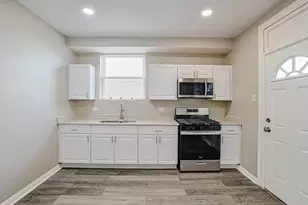 5955 S Whipple St, Chicago, IL 60629 - Photo 29