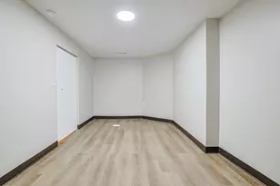 5955 S Whipple St, Chicago, IL 60629 - Photo 7