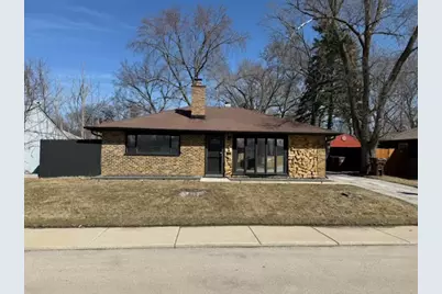 316 Mohawk Street, Park Forest, IL 60466 - Photo 1