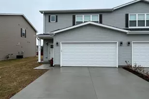 1404 8th St, Harvard, IL 60033 - Photo 1